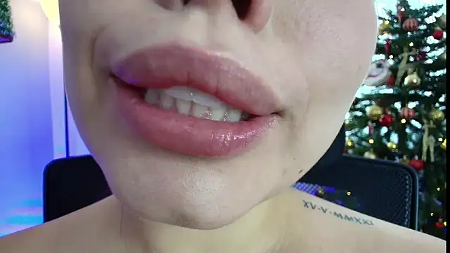 lisbet21x online show from 12-10-24, 06:17