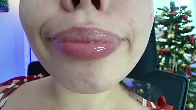 lisbet21x online show from 12-29-24, 06:49