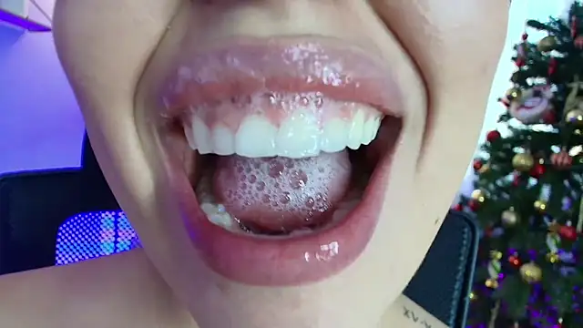 lisbet21x online show from 01-15-25, 10:13