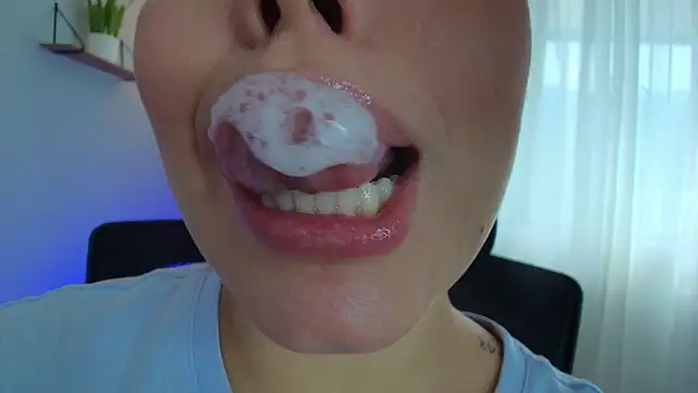 lisbet21x online show from 02-21-25, 02:38