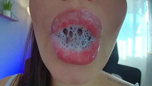 lisbet21x online show from 03-09-25, 01:48