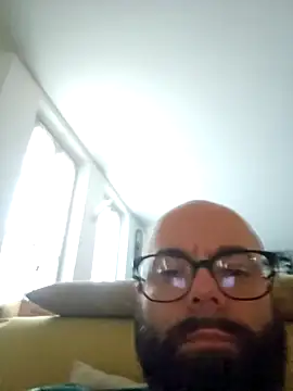 Snapshot of Dolceporco19 chatting on 12-28-24, 02:42 Dolceporco19 online show from 12-28-24, 02:42