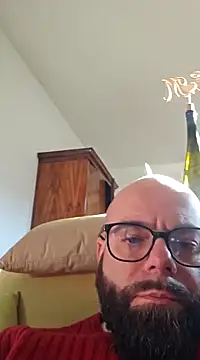 Snapshot of Dolceporco19 chatting on 12-30-24, 01:47 Dolceporco19 online show from 12-30-24, 01:47