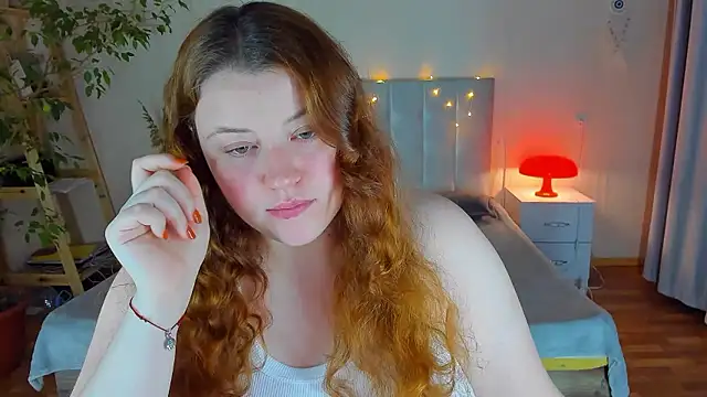 PolinaSalvatore online show from 11-21-25, 03:33