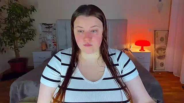 Snapshot of PolinaSalvatore chatting on 03-31-26, 05:57 PolinaSalvatore online show from 03-31-26, 05:57