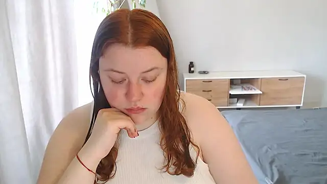 Snapshot of PolinaSalvatore chatting on 04-24-26, 01:13 PolinaSalvatore online show from 04-24-26, 01:13