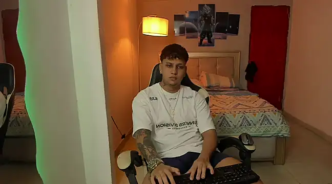 Jake simons online show from 01-15-25, 03:11