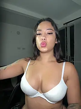 Nattasha Brown online show from 11-16-25, 09:59