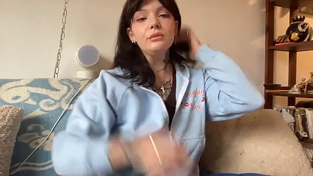 SweetMaisie online show from 02-16-26, 10:50