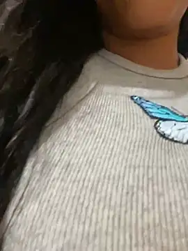 Snapshot of bea3liz chatting on 01-18-25, 06:21 bea3liz online show from 01-18-25, 06:21