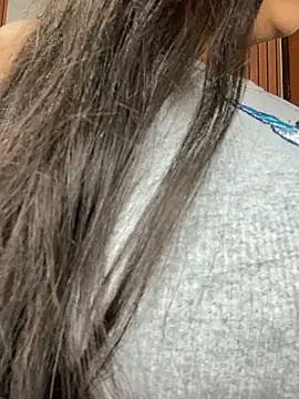 Snapshot of bea3liz chatting on 03-08-26, 04:44 bea3liz online show from 03-08-26, 04:44