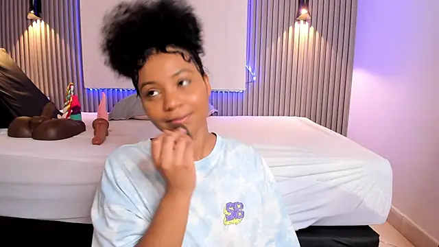 Zafiiraa online show from 03-20-25, 12:00