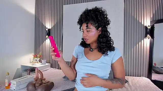 Zafiiraa online show from 03-16-26, 12:31