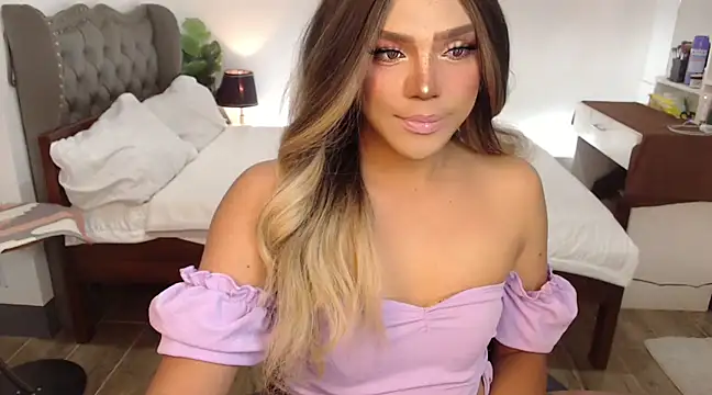 liaa lurrecams online show from 02-26-25, 10:47