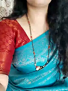 Snapshot of Indian_desi_wife chatting on 12-13-24, 03:49 Indian desi wife online show from 12-13-24, 03:49