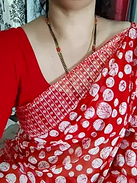 Snapshot of Indian_desi_wife chatting on 01-21-25, 07:17 Indian desi wife online show from 01-21-25, 07:17