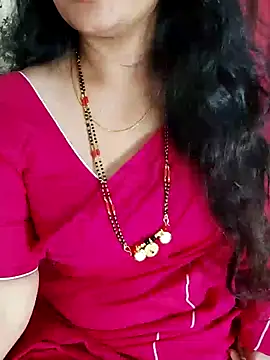 Snapshot of Indian_desi_wife chatting on 01-28-25, 02:31 Indian desi wife online show from 01-28-25, 02:31