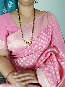 Snapshot of Indian_desi_wife chatting on 09-26-25, 02:37 Indian desi wife online show from 09-26-25, 02:37