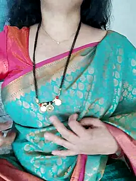 Snapshot of Indian_desi_wife chatting on 02-03-26, 02:53 Indian desi wife online show from 02-03-26, 02:53
