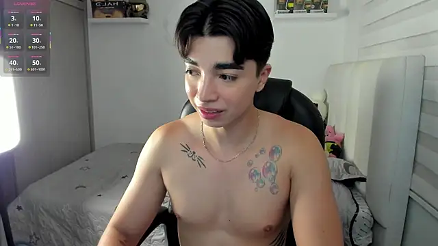 santy7v7 online show from 12-20-25, 01:29