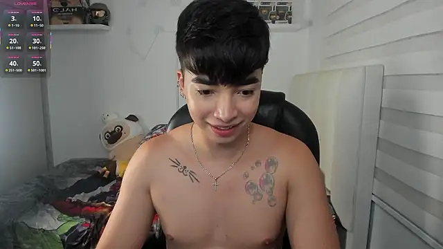 santy7v7 online show from 02-20-26, 01:33