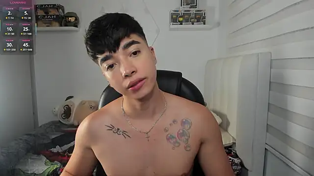 santy7v7 online show from 02-24-26, 01:31