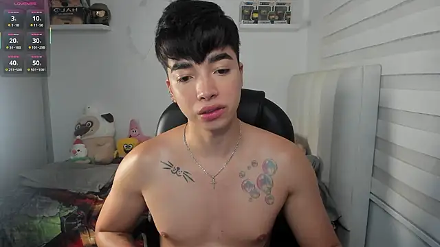 santy7v7 online show from 03-07-26, 01:41