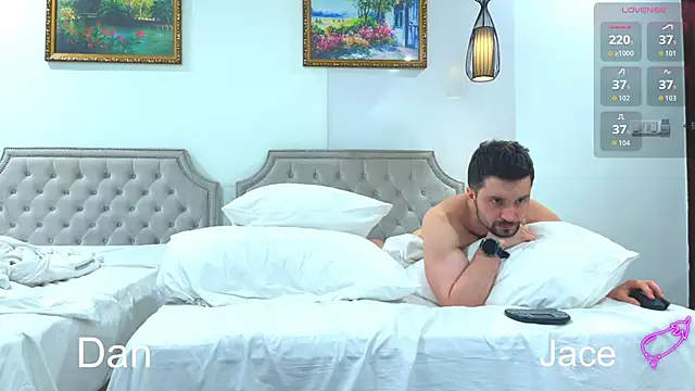 Snapshot of cummingboys chatting on 03-23-26, 10:08 cummingboys online show from 03-23-26, 10:08