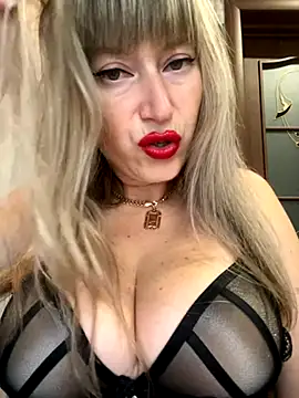 Kittenforyou online show from 11-06-25, 09:43