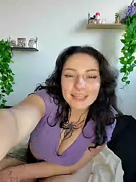 Moxxxie online show from 03-14-25, 04:19