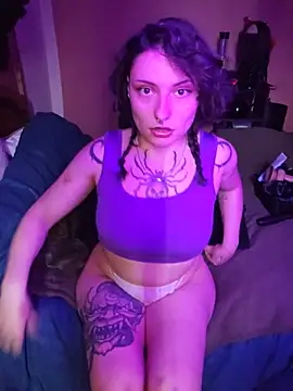 Moxxxie online show from 06-04-26, 01:17