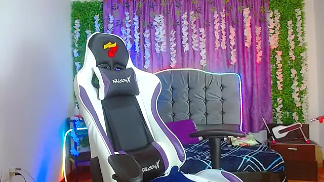 ariana-lopez online show from 09-19-25, 03:45