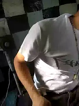 Wero4200 online show from 06-06-26, 07:29