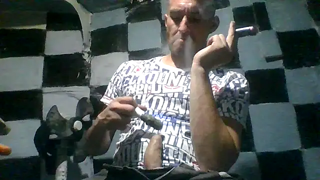 Wero4200 online show from 06-25-26, 05:34