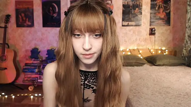 Friendly Ellie online show from 12-08-24, 11:51