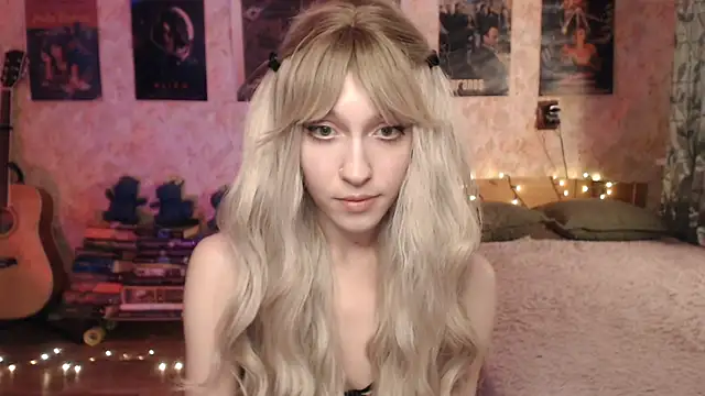 Friendly Ellie online show from 01-15-25, 12:15