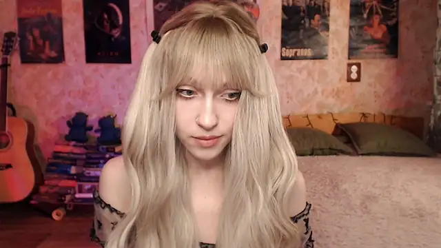 Friendly Ellie online show from 03-17-25, 11:11