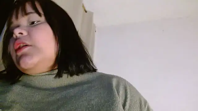 sexychubby    online show from 12-05-24, 03:15