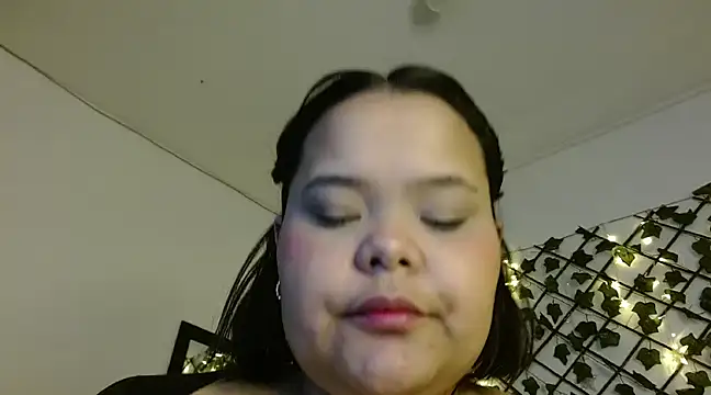 sexychubby    online show from 02-25-25, 09:42