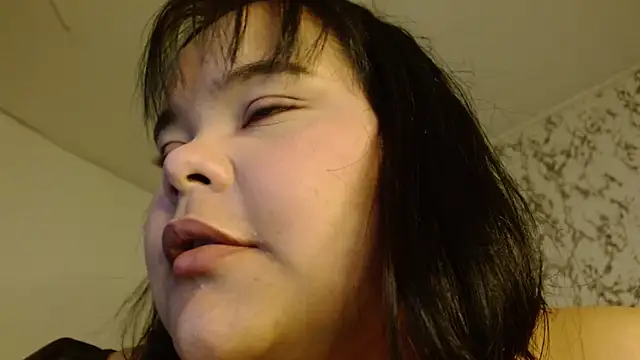 sexychubby    online show from 10-09-25, 06:17