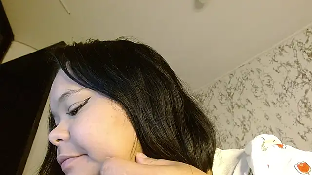 sexychubby    online show from 11-21-25, 07:01