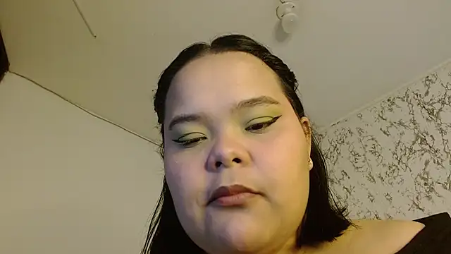 sexychubby    online show from 11-23-25, 03:06