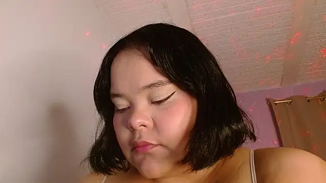 Snapshot of sexychubby___ chatting on 02-28-26, 09:49 sexychubby online show from 02-28-26, 09:49