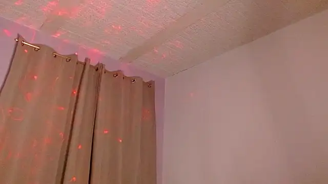 Snapshot of sexychubby___ chatting on 03-25-26, 05:02 sexychubby online show from 03-25-26, 05:02