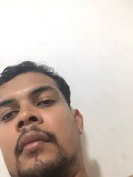 Snapshot of ElsecretodeBruno chatting on 02-23-25, 09:11 ElsecretodeBruno online show from 02-23-25, 09:11