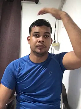 Snapshot of ElsecretodeBruno chatting on 09-13-25, 01:27 ElsecretodeBruno online show from 09-13-25, 01:27