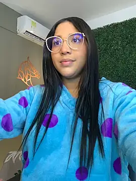 Amandanauty online show from 12-10-24, 12:39