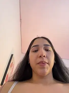 Amandanauty online show from 05-04-26, 05:03
