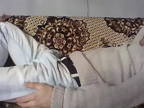 aroj95 online show from 01-12-26, 12:32