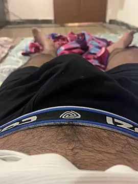 Bareilly Boy1 online show from 11-14-25, 07:40